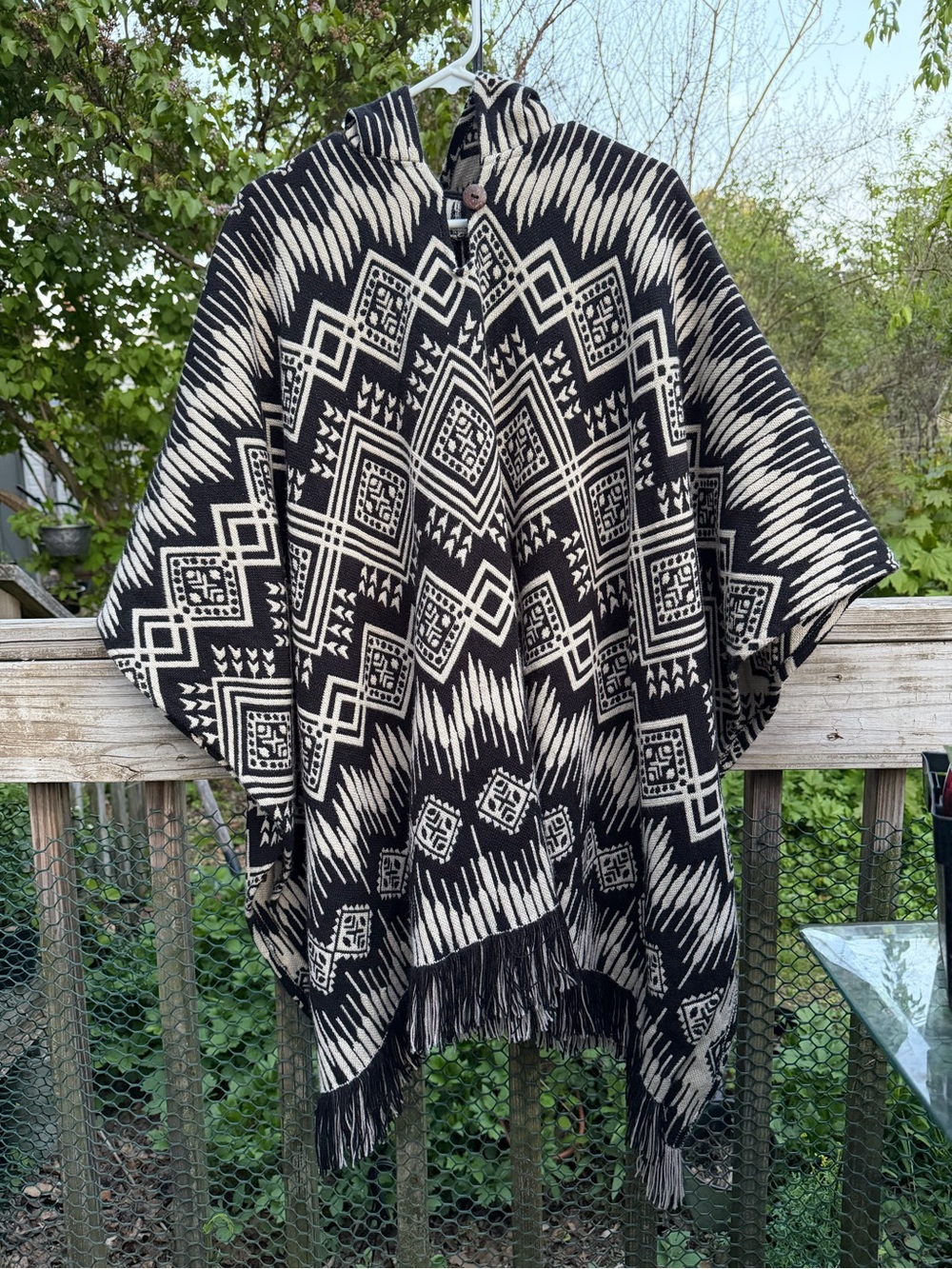 Black And Beige Geometric Poncho Hooded Fringed No Tags Appears New